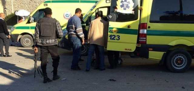 بالأسماء.. إصابة 4 أشخاص في تصادم سيارتين على الطريق الصحراوي بالبحيرة