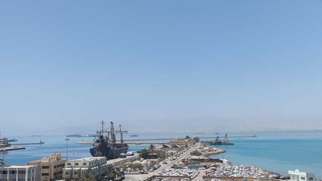 تداول 16 ألف طن بضائع متنوعة في مواني البحر الأحمر