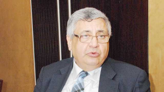 ما الفرق بين التبرع بالدم والبلازما؟.. مستشار الرئيس يوضح