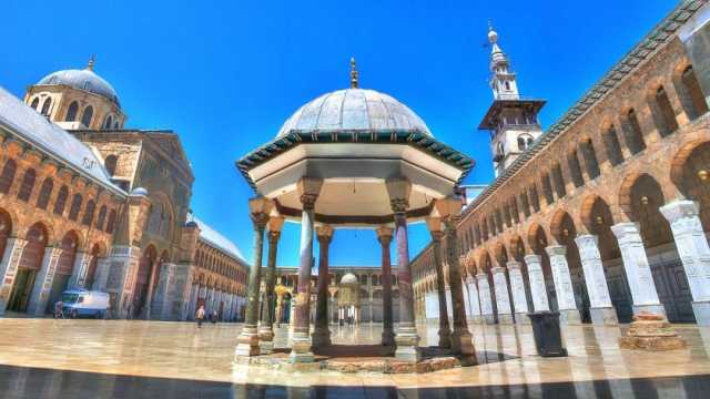 مواقيت الصلاة وموعد أذان الفجر في سوريا اليوم الأحد 14 رمضان