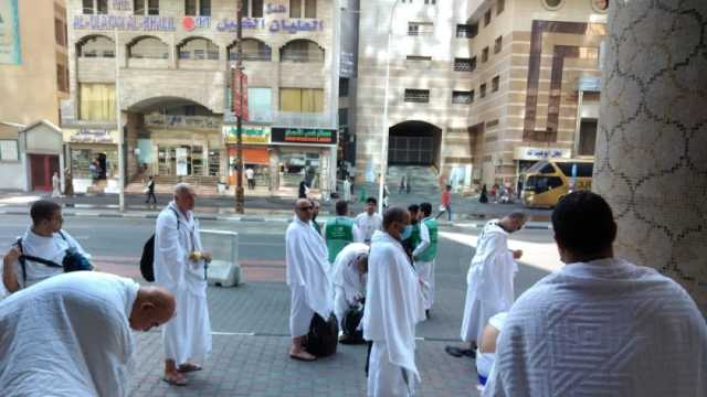 بعد العودة من الأراضي المقدسة.. كيف يتعامل الحجاح مع نزلات البرد؟