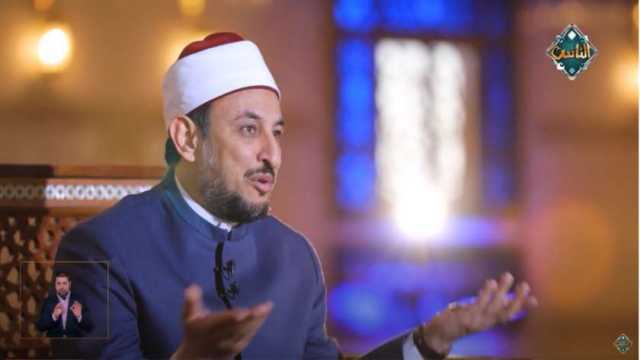 رمضان عبدالمعز يروي قصة «البرامكة» وآل «الرشيد» أشهر أزمات التاريخ الإسلامي