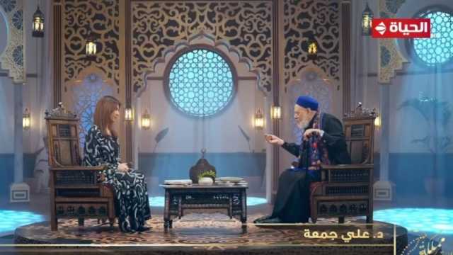 علي جمعة: الرسول لم يحرم بناء المساجد على الأضرحة
