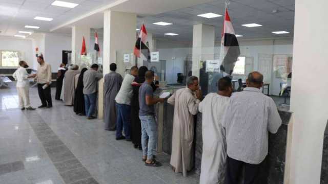 محافظ المنيا: التشغيل التجريبي للمجمعات الخدمية يشهد إقبالا ملحوظا