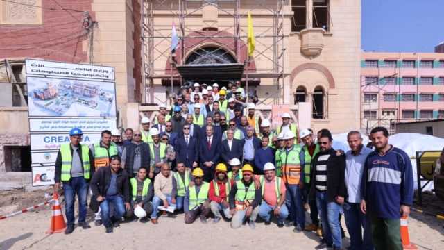 وزير الاتصالات يتفقد أعمال إنشاء مركز إبداع مصر الرقمية «كريتيفا»