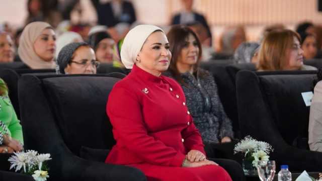 انتصار السيسي تهنئ عمال مصر: شكرا للأيادي التي تبني وتعمل دون كلل