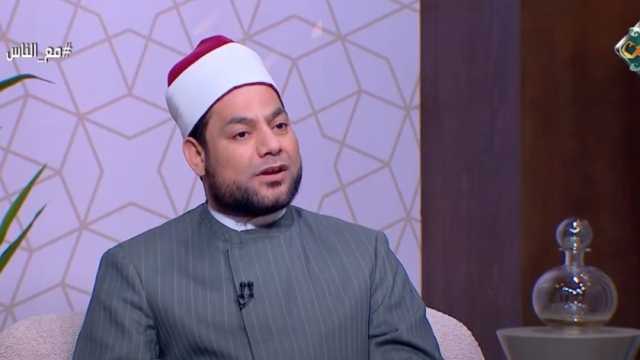 إمام مسجد الحسين يحذر من التشاؤم في الحياة: النبي حذرنا منه (فيديو)