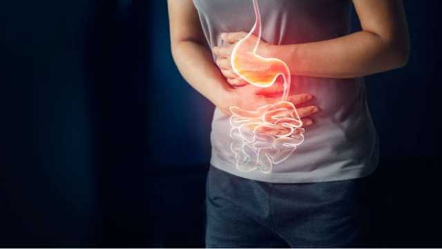 علاج التهاب المعدة والقولون.. اعرف أسباب الإصابة وأهم الأعراض المصاحبة