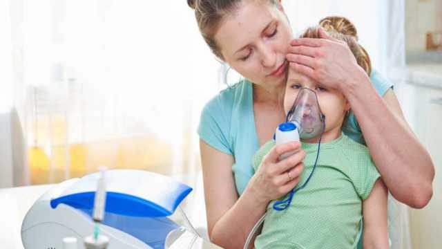 أعراض مرض متفشي في أمريكا يتسبب في وفاة الأطفال.. اذهب للطبيب في هذه الحالة