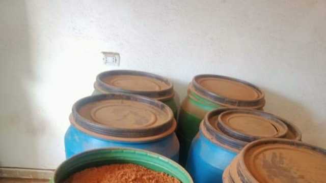 ظبط 28 طن أغذية غير مطابقة للمواصفات في حملات بدمياط