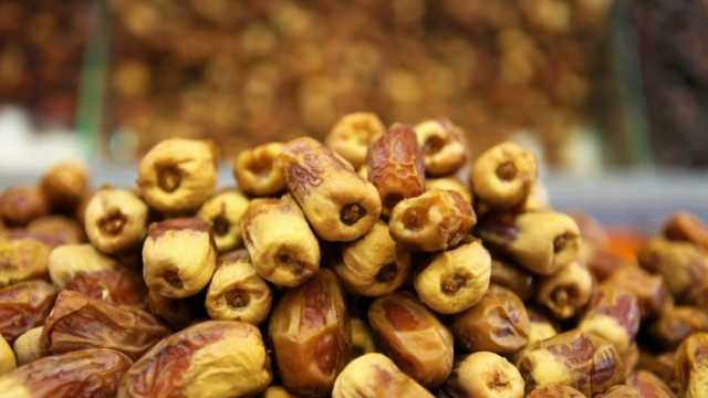 أسعار البلح في الأسواق 2024.. أكثر من 17 نوعا وأغلاها «قرن غزال»