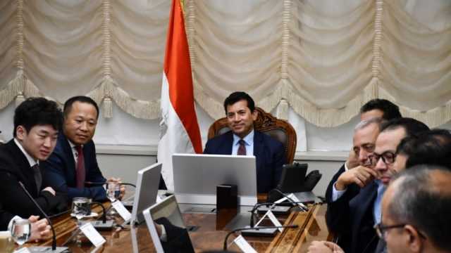 بعد زيارته لها في الصين.. أشرف صبحي يشهد مراسم توقيع بروتوكول التعاون المشترك بين وزارة الشباب وشركة دافينج الصينية