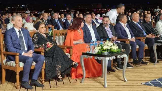 وصول صفية العمري ومحمد العدل لحفل افتتاح مهرجان الغردقة السينمائي