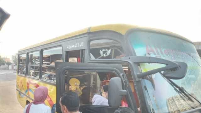 الدفع بـ20 أتوبيس وسيارة لنقل طلاب مدينة دسوق لجامعة كفر الشيخ