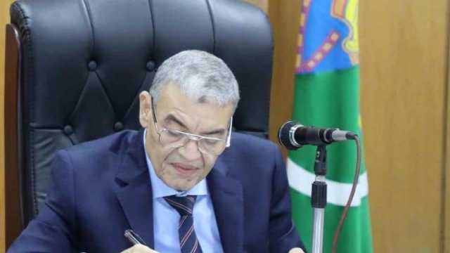 بالأسماء.. محافظ المنيا يصدر حركة تنقلات لعدد من رؤساء المدن