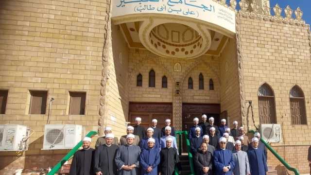 «أوقاف بالسويس» تٌطلق قوافل دعوية بـ 5 مساجد.. تتناول النداءات القرآنية للرسول