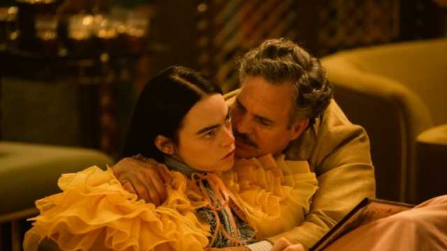 إشادات واسعة بفيلم «Poor Things» بعد حصوله على الأسد الذهبي.. «ملحمة كوميدية»