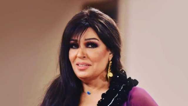 فيفي عبده: «عزة بنتي أنسب فنانة تمثل قصة حياتي.. وأرفض الظهور كضيفة شرف»