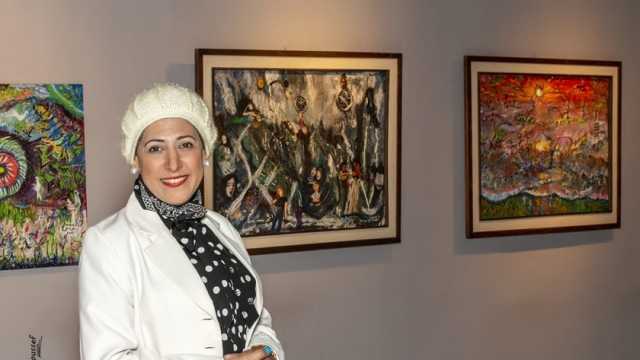 «ما وراء الطبيعة» معرض جديد للفنانة منى فتحي في مركز الهناجر بالأوبرا