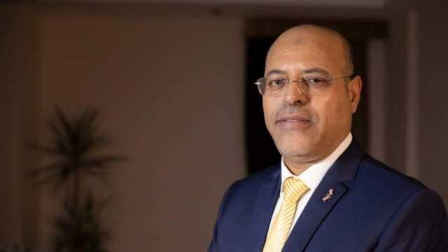 رئيس اتحاد عمال مصر: قانون العمل سيثلج قلوب الموظفين فور صدوره