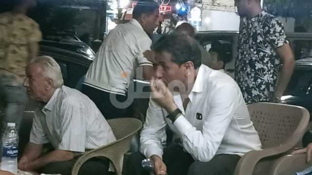 موعد جنازة وعزاء والدة المطرب أحمد شيبة.. توفيت بمستشفى بالإسكندرية