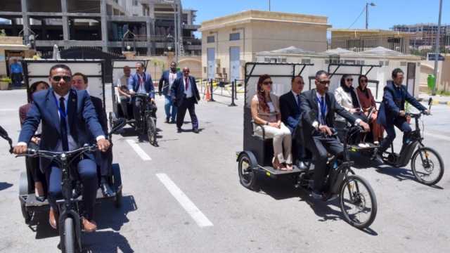 بمقعد خلفي وثلاجة.. الإسكندرية تتسلم دراجات كهربائية من فرنسا (صور)
