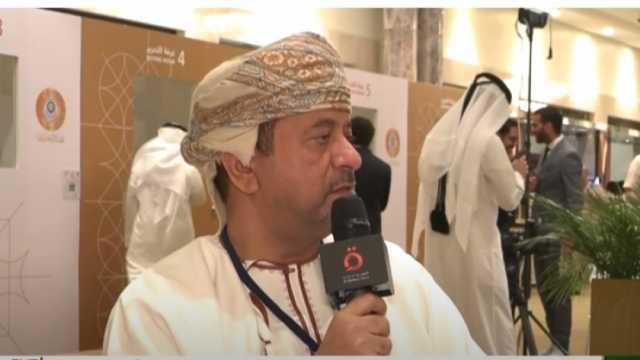رئيس جمعية الصحفيين العمانية: انعقاد القمة العربية في هذا التوقيت شبه إنجاز