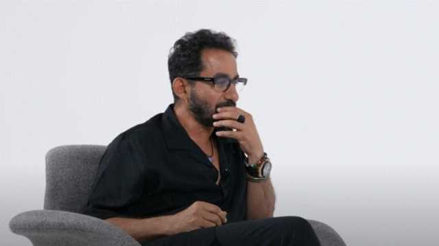 بعد تصريحات أحمد حلمي.. مهن عمل بها النجوم قبل الشهرة وأحبوها