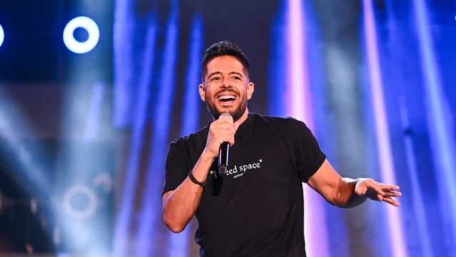 تفاصيل حفل محمد حماقي في بورسعيد.. الدخول بالزي الأبيض فقط