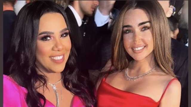 هنا الزاهد تنشر صورة مع شيماء سيف: «بعد 8 سنوات وحشتيني»