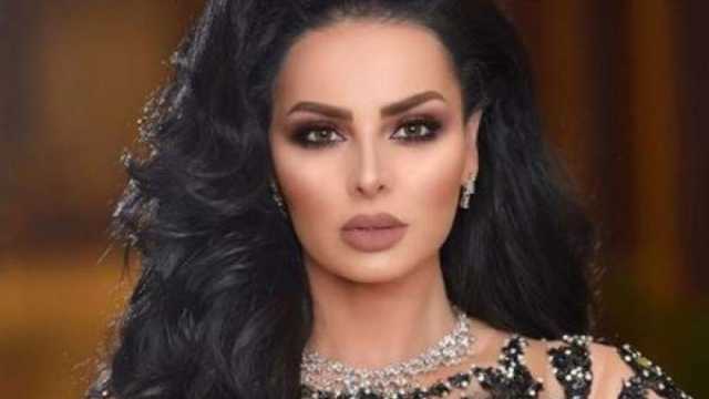 ديانا كرزون تروج لحفلها الغنائي في تونس