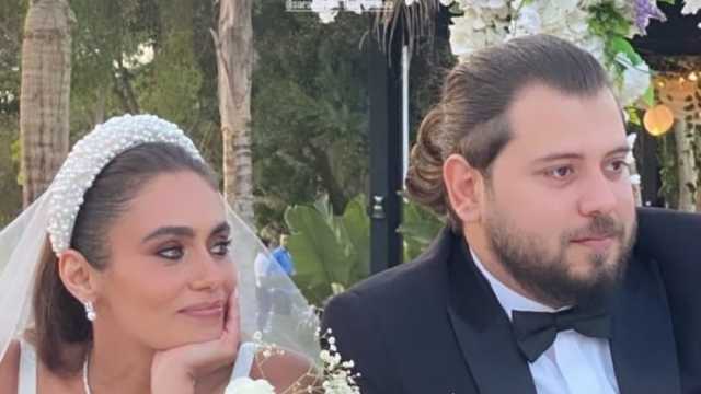 أحيا ويجز الحفل بـ«كيفي كده».. من هو محمد الفرا الذي احتفل بزفافه أمس؟
