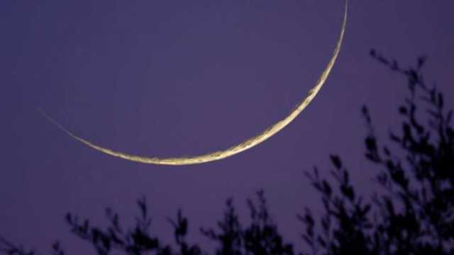 دعاء وداع رمضان.. «اللهم لا تجعله آخر العهد من صيامنا»