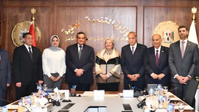 محافظ القليوبية: نسعى لتحقيق طفرة في أداء قطاع النظافة