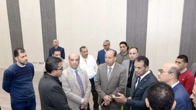 رئيس جامعة المنصورة يتابع معدلات إنجاز المنشآت الجديدة بقطاعي التعليم والمستشفيات