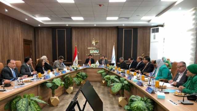 جامعة بنها الأهلية تعقد اجتماعًا لبحث سبل تطوير العملية التعليمية
