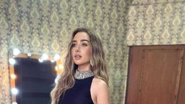 بشموع سوداء.. هنا الزاهد تحتفل بعيد ميلادها