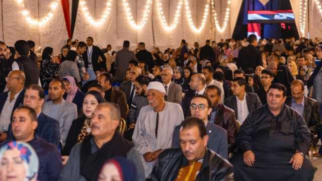 دقيقة حداد على أرواح شهداء غزة بمؤتمر التحالف الوطني لدعم السيسي في بورسعيد