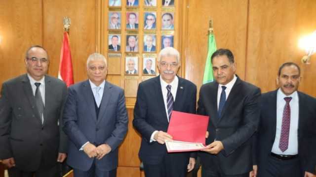إعلان الكليات الفائزة بجائزة التميز الحكومي في جامعة المنوفية
