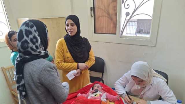 تقديم خدمات طبية وبيطرية خلال قافلة في قرية الأمراء بالبحيرة (صور)