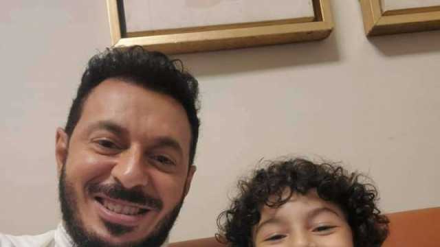 والدا چان رامز يكشفان تفاصيل دوره في مسلسل المعلم: بيحب يكون على طبيعته
