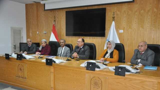رئيس جامعة حلوان: الطالب على رأس اهتماماتنا.. وحريصون على حل المشكلات