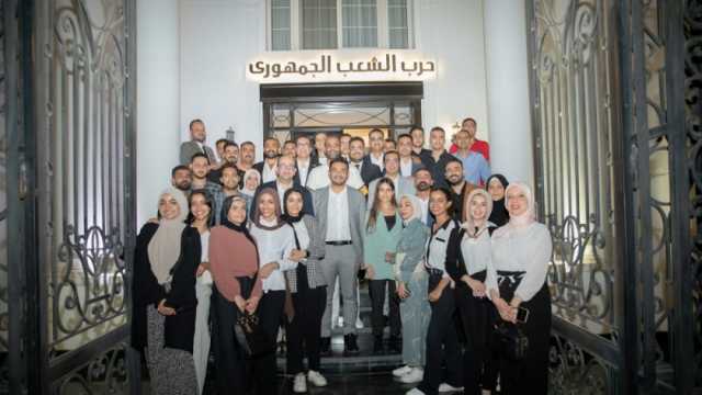 «الشعب الجمهوري» يناقش خطة العمل مع أمناء الشباب بالمحافظات