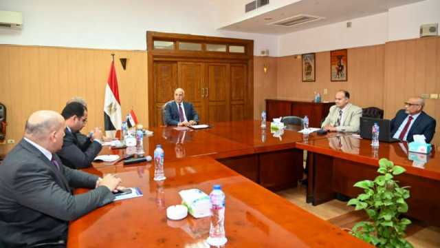 «الري» توجه بإعداد خطة عاجلة لتفعيل دور الروابط في إدارة المياه بالترع والمساقي