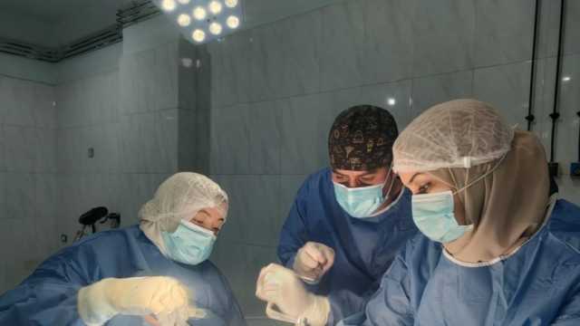 إنقاذ حياة سيدة بجراحة لتفريغ نزيف مخي في مستشفى بالشرقية.. سقطت من علو