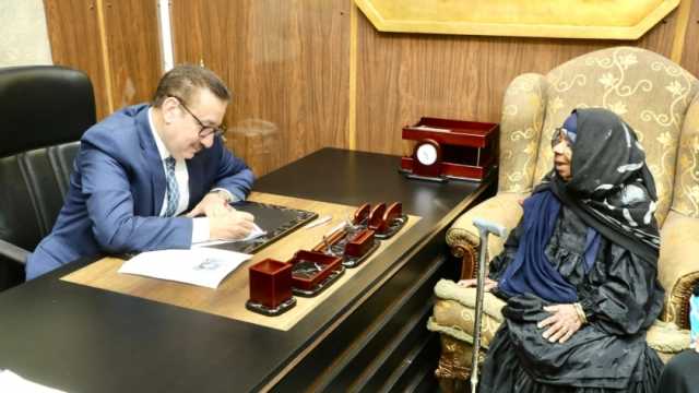 محافظ المنوفية يوجه بصرف مساعدات مالية وعينية لمسنة بمركز أشمون