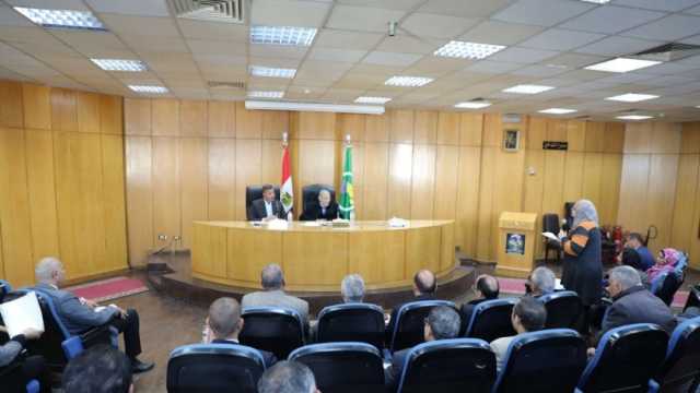 محافظ المنيا يوجه بتفعيل خطة الإخلاء والطوارئ بالمنشآت الحكومية