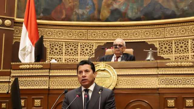 وزير الشباب والرياضة يشهد الجلسة الأولى من نموذج محاكاة مجلس الشيوخ