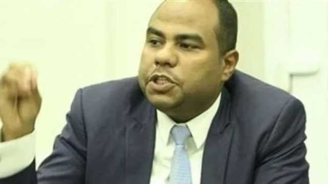 أستاذ اقتصاد: العنصر البشري يُعد الركيزة الأساسية في العملية الإنتاجية