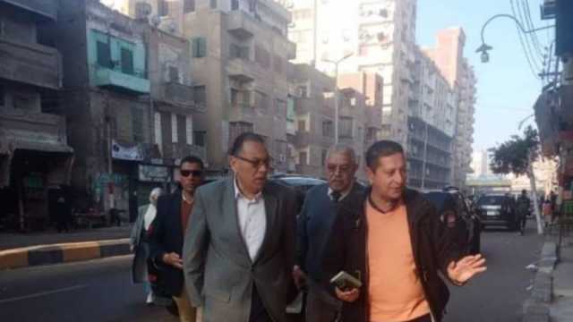 محافظ الشرقية يتابع انتظام حركة السيارات في نفق عرابي ويوجه برصف الشوارع